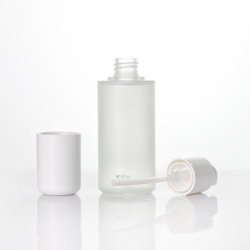 Clear Plastic Lotion Bottle with Spray Cap