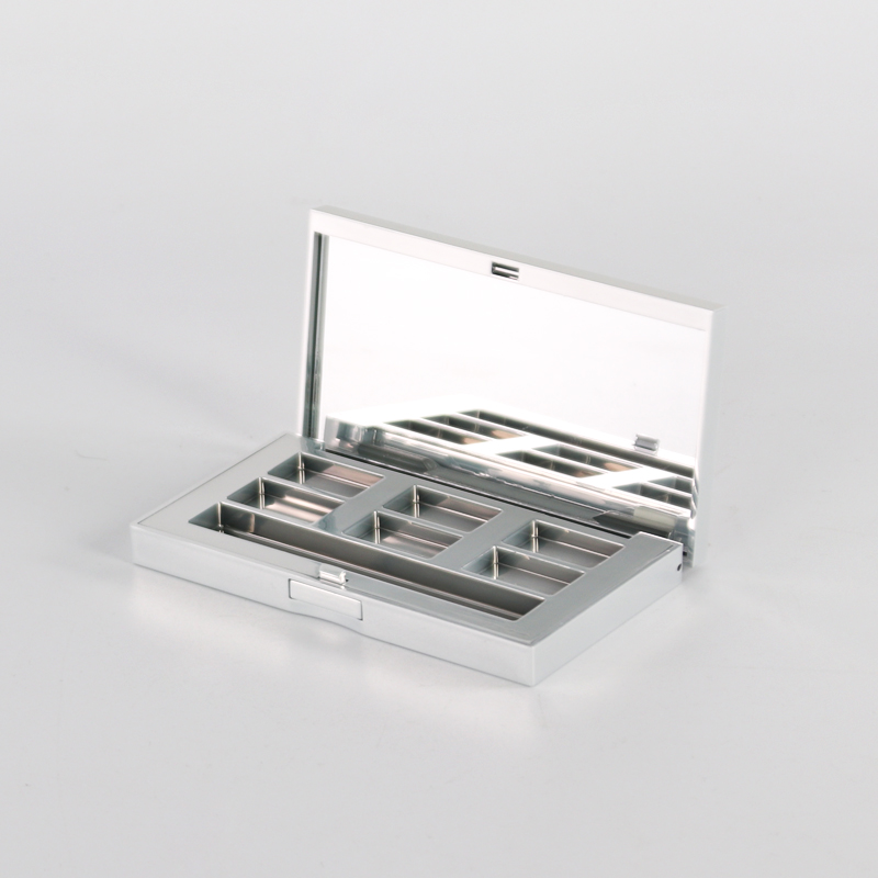 White eyeshadow plate with custom logo 6 colors